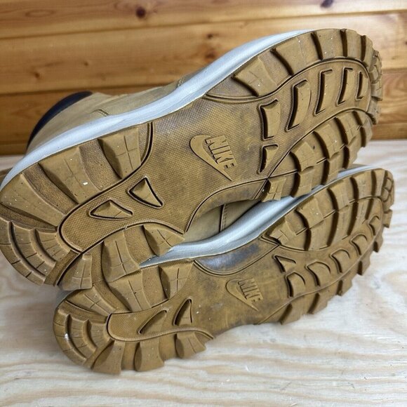 Nike Men's Tan Leather Boots - Picture 6 of 6